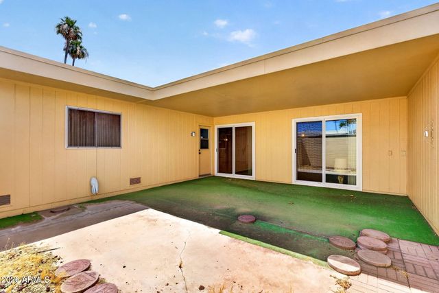 17028 N 107TH Avenue, Sun City, AZ 85373