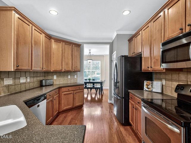 107 Haybarn Court, Apex, NC 27502