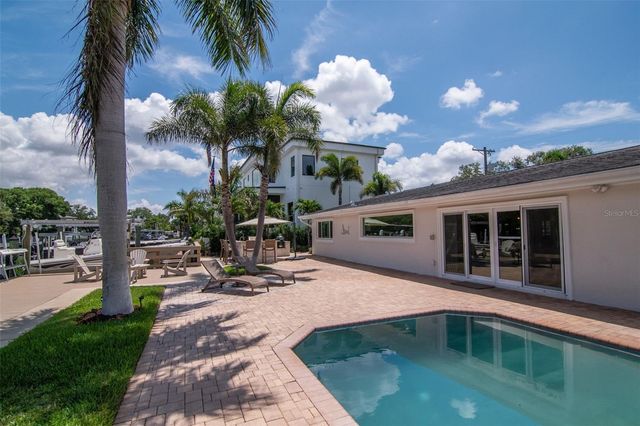 4927 W MELROSE AVENUE N, Tampa, FL 33629