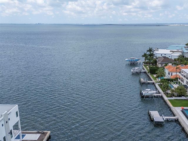 4927 W MELROSE AVENUE N, Tampa, FL 33629