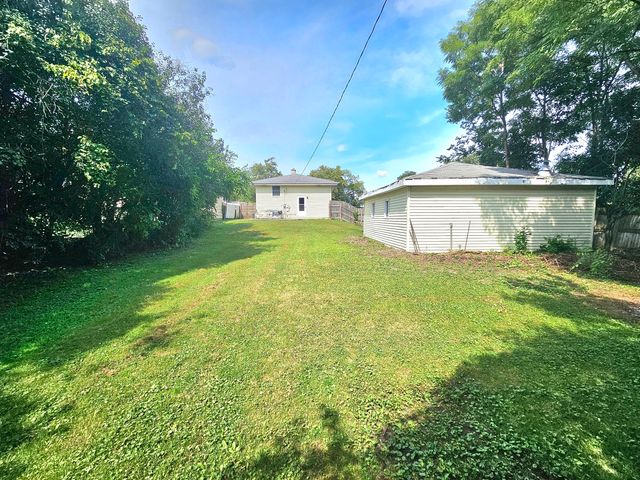 5137 160th Street, Oak Forest, IL 60452