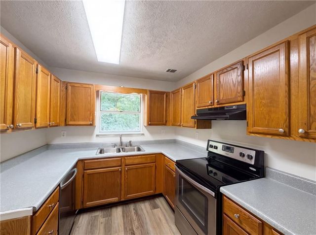 1626 River Trace, Auburn, GA 30011