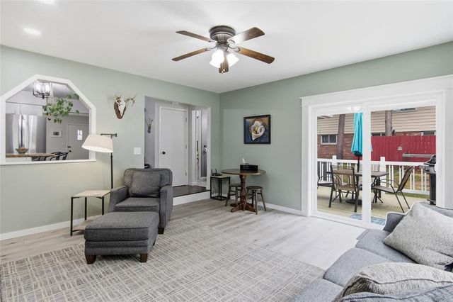 2519 Bartlett Avenue, Altoona, WI 54720