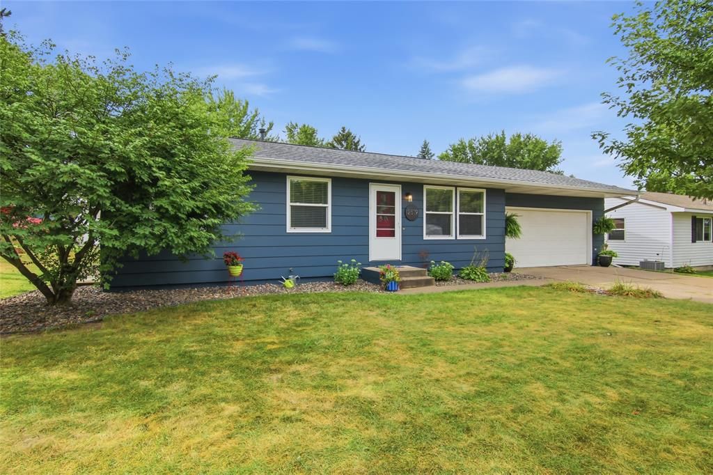 2519 Bartlett Avenue, Altoona, WI 54720