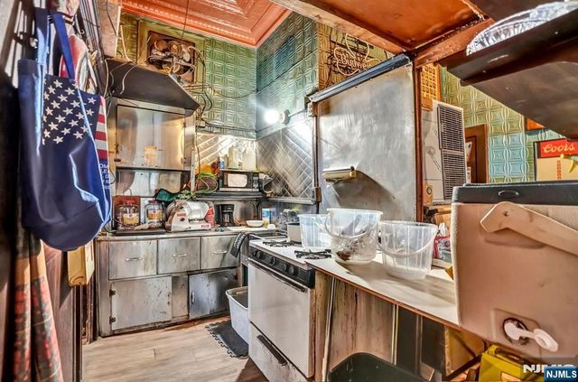 699 Elm Street, Kearny, NJ 07032