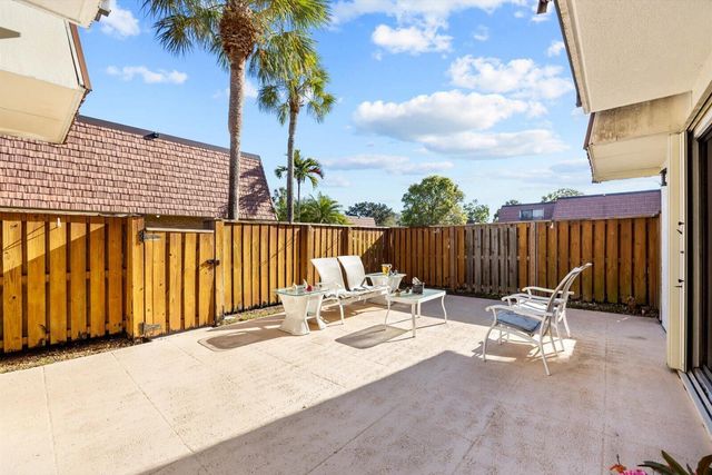 2959 SW Sunset Trace Circle, Palm City, FL 34990