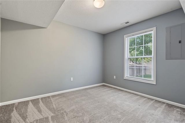 1418 Redwood Drive, Eudora, KS 66025