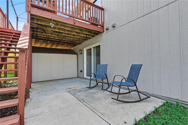 1418 Redwood Drive, Eudora, KS 66025