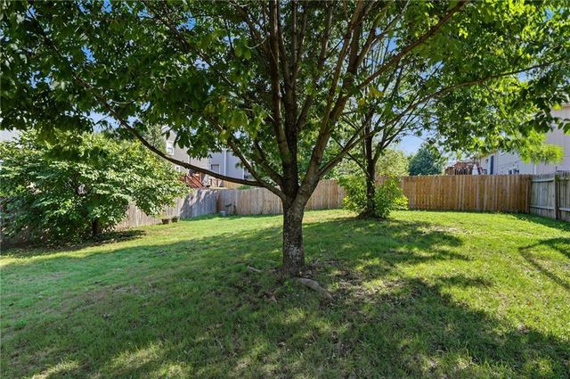 1418 Redwood Drive, Eudora, KS 66025
