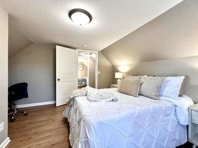 2702 Springbrook ROAD, Pleasant Prairie, WI 53158