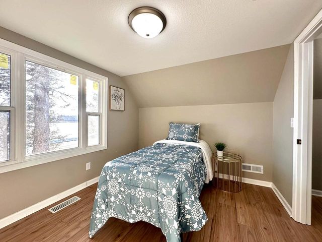 2702 Springbrook ROAD, Pleasant Prairie, WI 53158