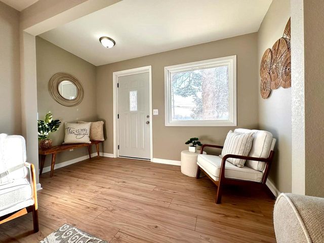 2702 Springbrook ROAD, Pleasant Prairie, WI 53158