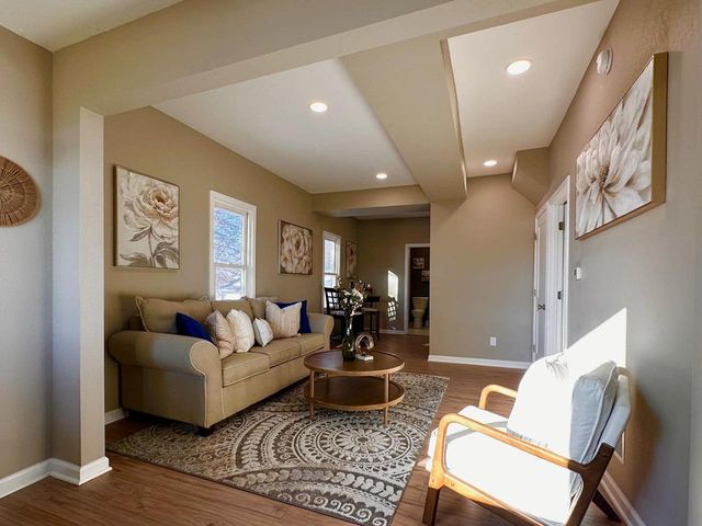 2702 Springbrook ROAD, Pleasant Prairie, WI 53158