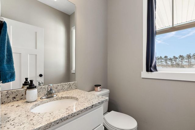 1739 200th Lane NW, Oak Grove, MN 55011