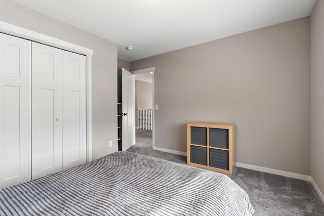 1739 200th Lane NW, Oak Grove, MN 55011