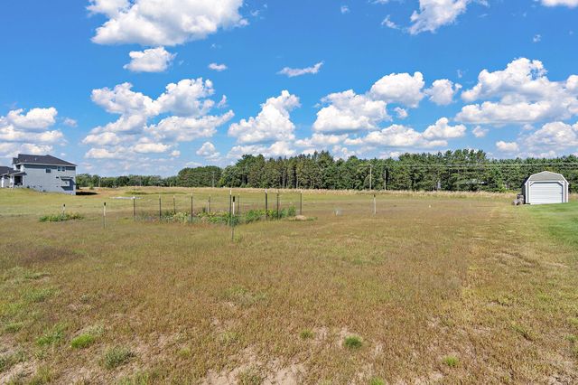 1739 200th Lane NW, Oak Grove, MN 55011