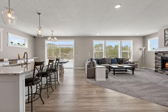 1739 200th Lane NW, Oak Grove, MN 55011