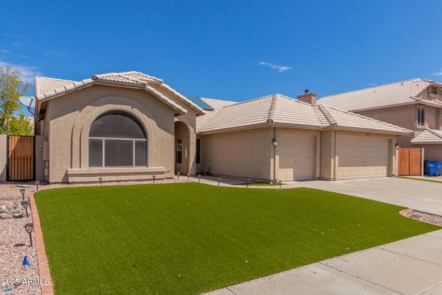 4226 E ROCKLEDGE Road, Phoenix, AZ 85044