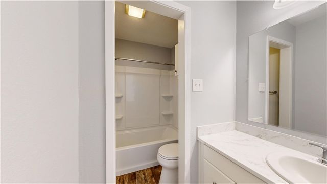 1325 Airline Drive, College Station, TX 77845