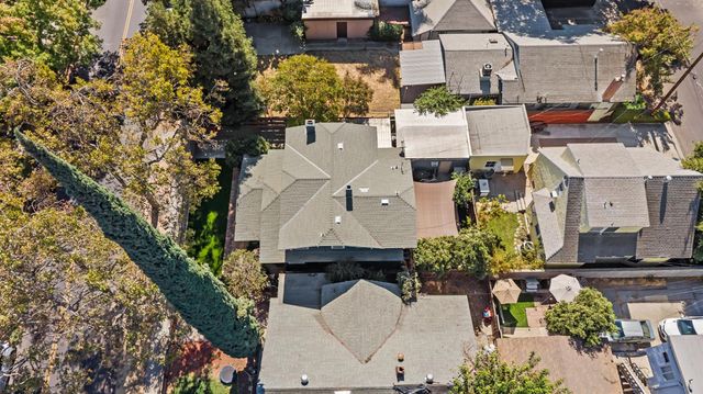 415 Sycamore Ave, Modesto, CA 95354