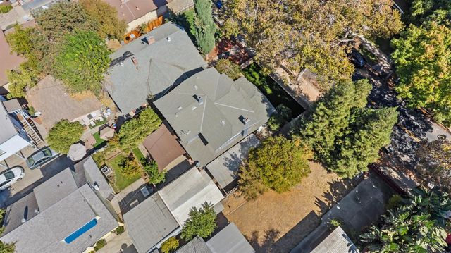 415 Sycamore Ave, Modesto, CA 95354