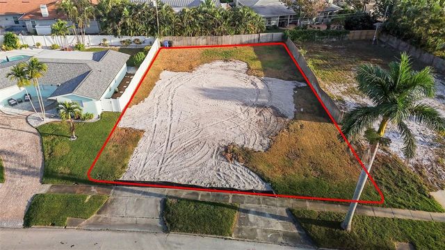 1235 CORDOVA BOULEVARD NE, St Petersburg, FL 33704