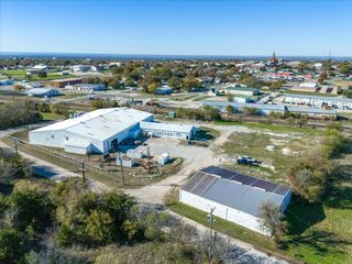 205 N Newark Street, Decatur, TX 76234