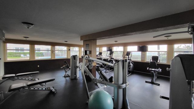 5200 N Ocean Blvd Apt 615, Lauderdale By The Sea, FL 33308