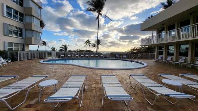5200 N Ocean Blvd Apt 615, Lauderdale By The Sea, FL 33308