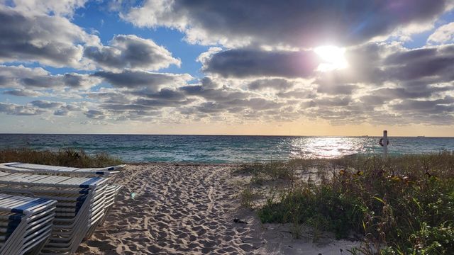 5200 N Ocean Blvd Apt 615, Lauderdale By The Sea, FL 33308
