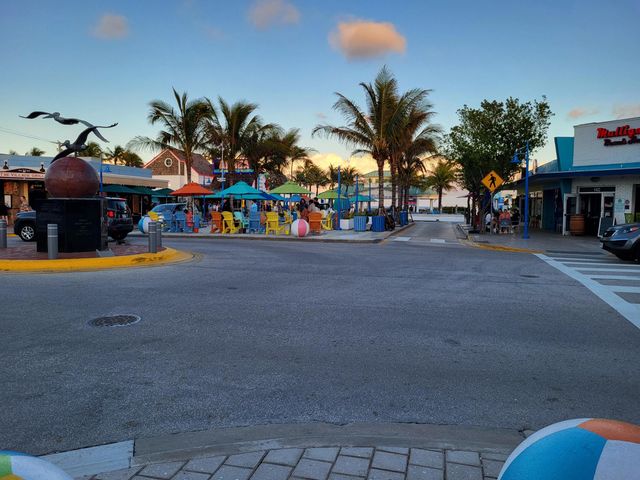 5200 N Ocean Blvd Apt 615, Lauderdale By The Sea, FL 33308