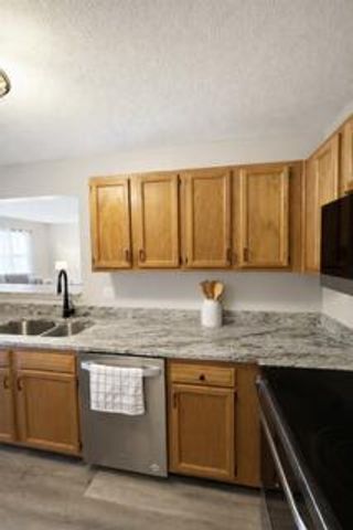 10 Meadow Lane, 2, Highland Heights, KY 41076