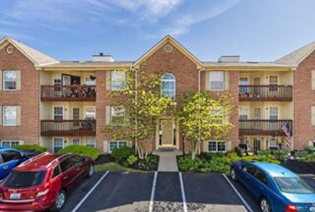 10 Meadow Lane, 2, Highland Heights, KY 41076