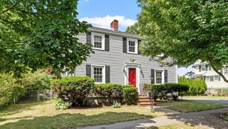 15 Maple Street, Salem, MA 01970