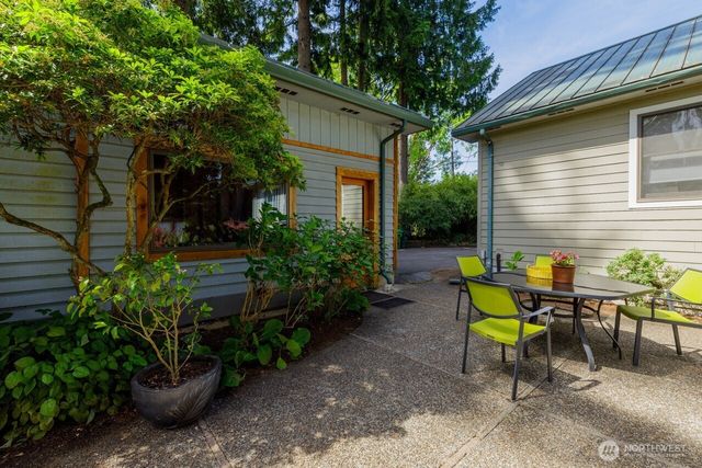 902 Frederick Street SE, Olympia, WA 98501
