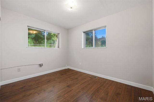 4136 Pasco Drive, St Louis, MO 63129