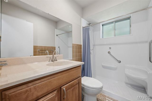 4136 Pasco Drive, St Louis, MO 63129