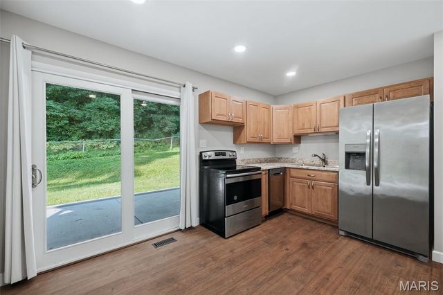 4136 Pasco Drive, St Louis, MO 63129