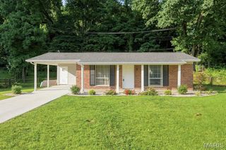 4136 Pasco Drive, St Louis, MO 63129