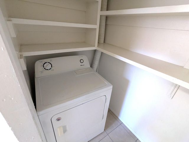 517 Palomas Drive SE, Albuquerque, NM 87108