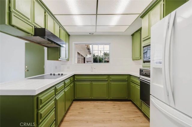 8579 Nevada Avenue, West Hills, CA 91304
