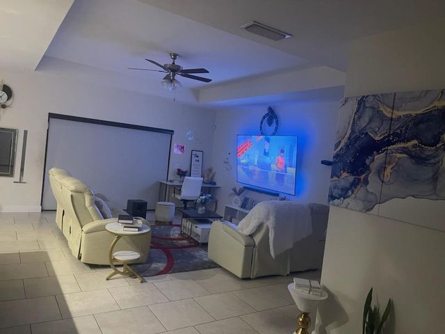 4111 20th Street SW, Lehigh Acres, FL 33976