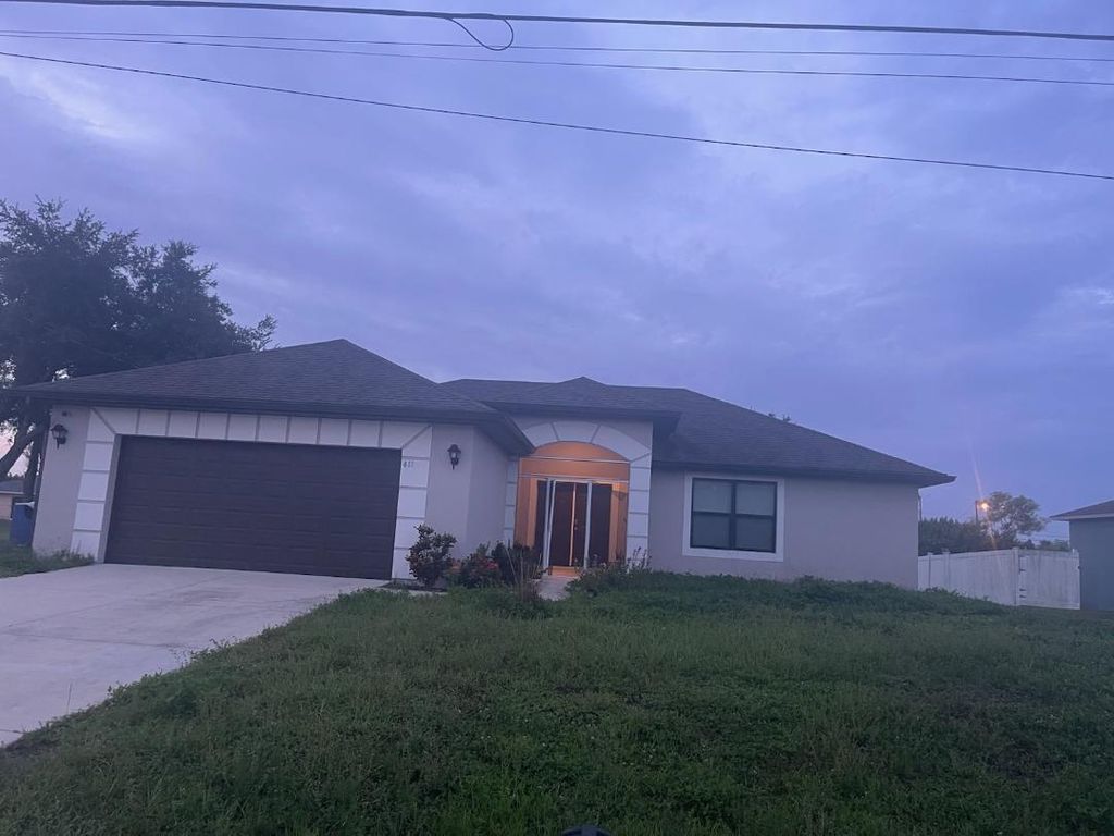 4111 20th Street SW, Lehigh Acres, FL 33976