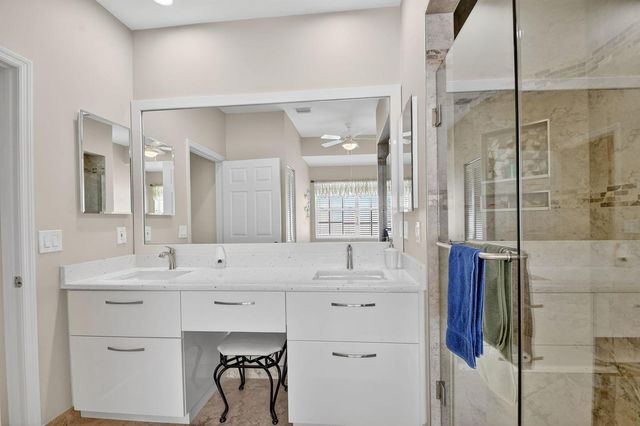 11683 Briarwood Circle 3, Boynton Beach, FL 33437