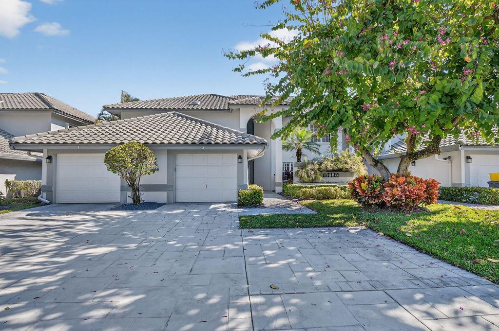 11683 Briarwood Circle 3, Boynton Beach, FL 33437
