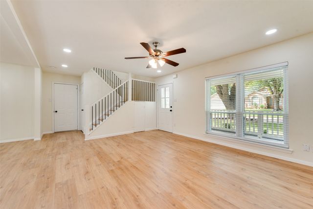 7 Crooked Creek Court, Trophy Club, TX 76262