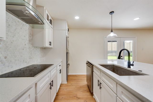 7 Crooked Creek Court, Trophy Club, TX 76262