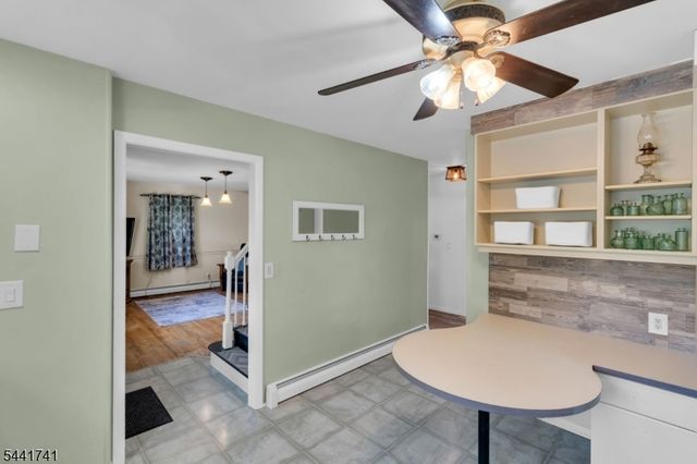 13 Allen St, Flemington Boro, NJ 08822