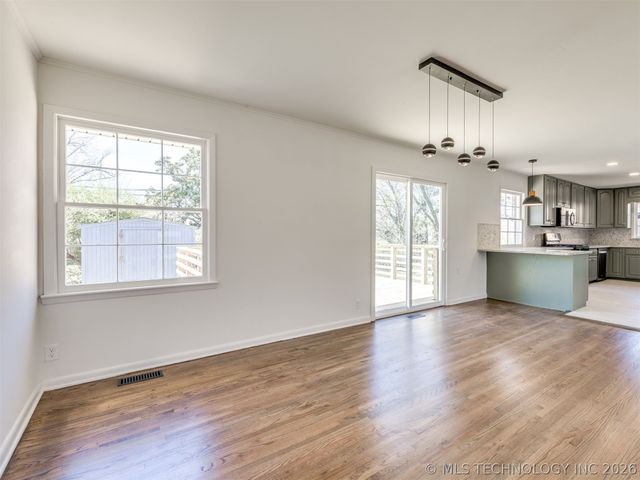 4628 S Urbana Avenue, Tulsa, OK 74135