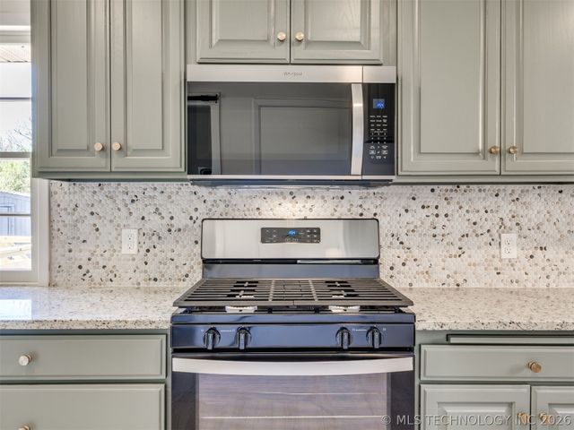 4628 S Urbana Avenue, Tulsa, OK 74135